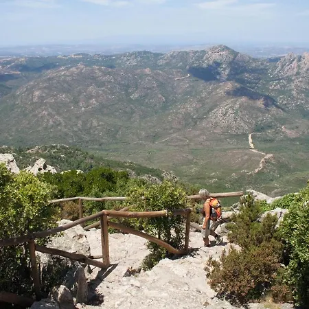 Rifugio Monte Pino Ferienhaus *