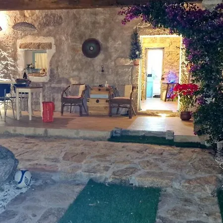 Rifugio Monte Pino Ferienhaus Telti